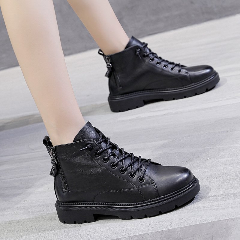 Short boots women's autumn 2022 new single boots children thick-soled breathable thin thin thin boots Martin boots women's trend